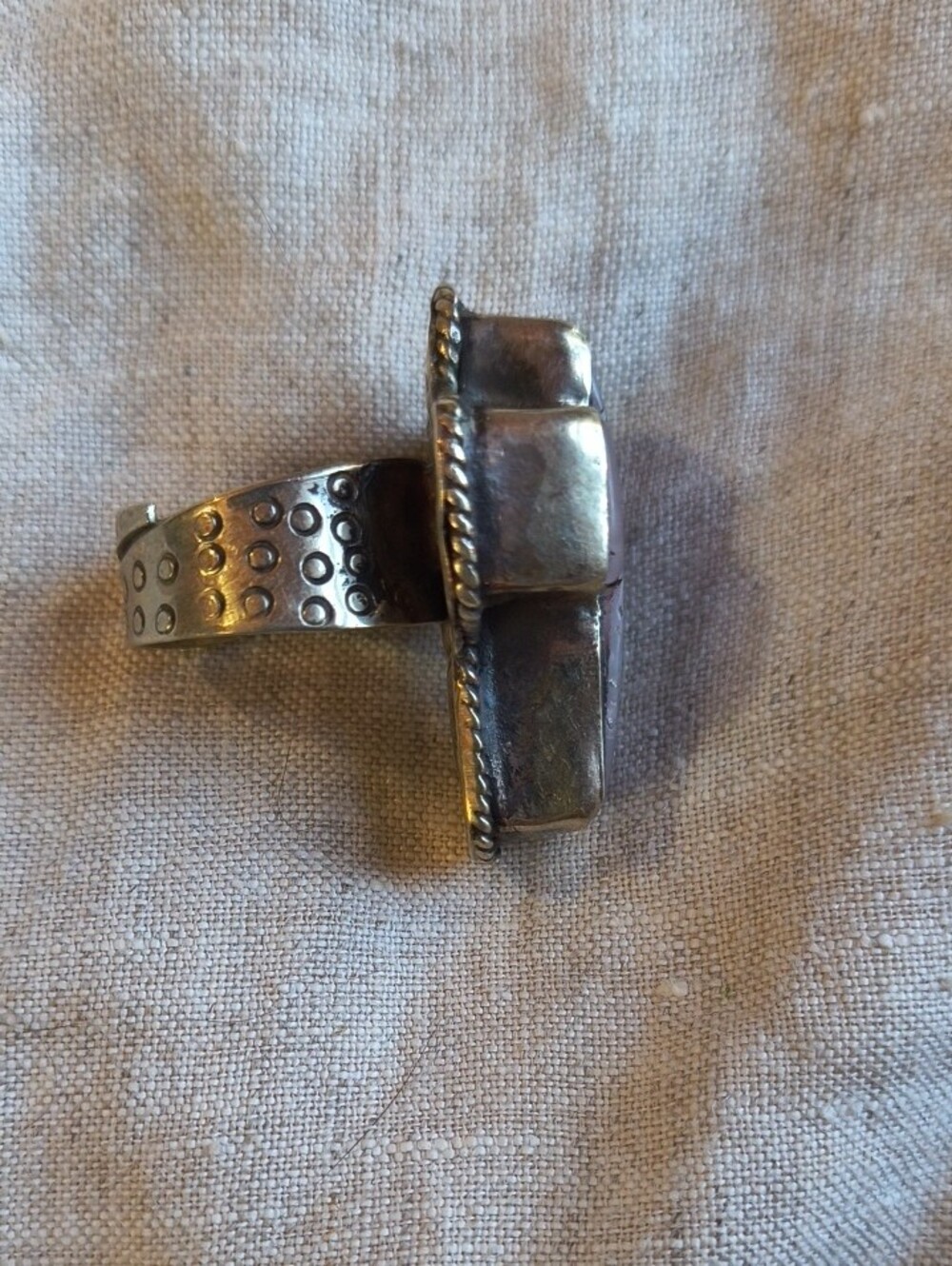 Artisan Lavender Cross Stone Ring in Silver Tone - Picture 3 of 6